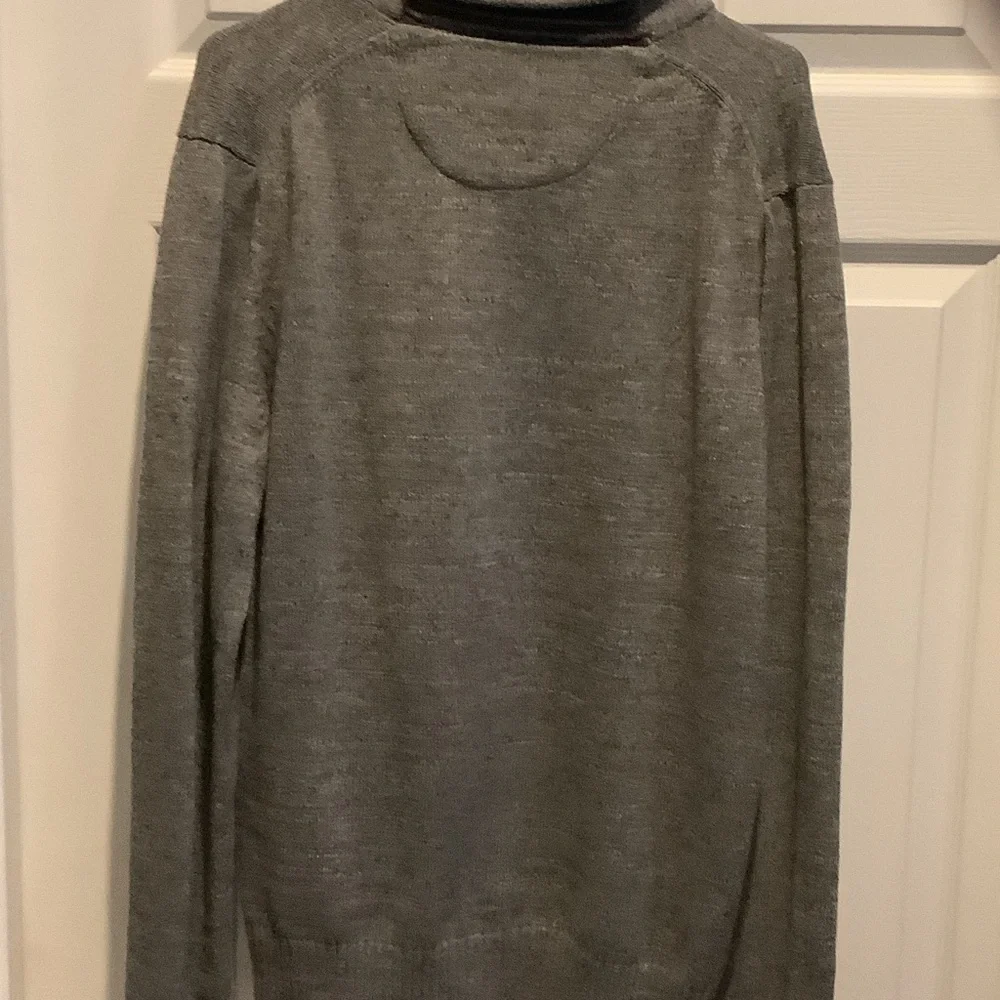 Jos. A. Bank Classic Gray Turtleneck‎ Sweater